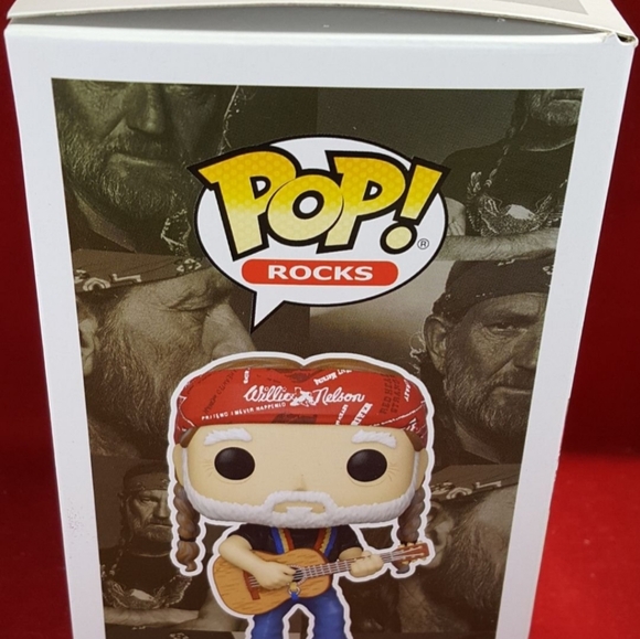 Willie nelson funko # 202 (nib) With pop protector - Picture 6 of 7